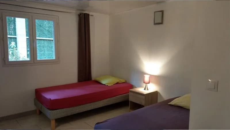 Allocigale_Acacia_chambre2.jpg